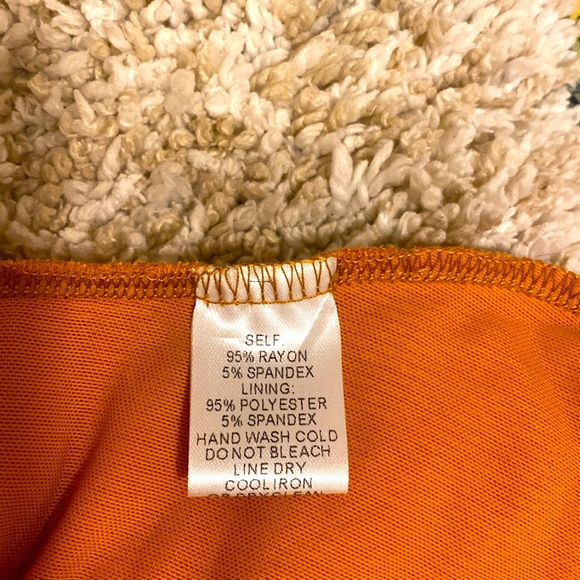 Skylar Rose Puff Shoulder Bodysuit Sz M, New with Tags - Picture 15 of 15